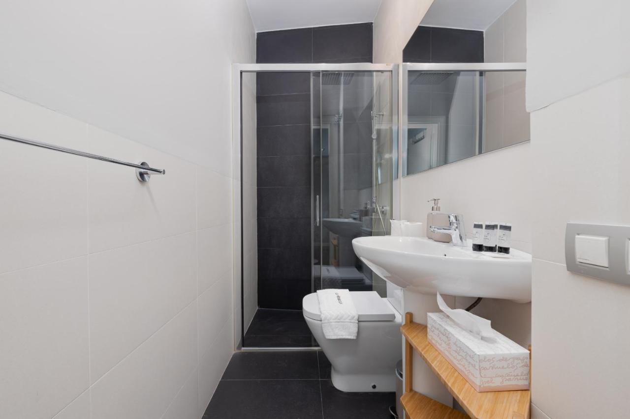 Appartement C30 Deluxe Studio With Terrace Into Cathedral Square *