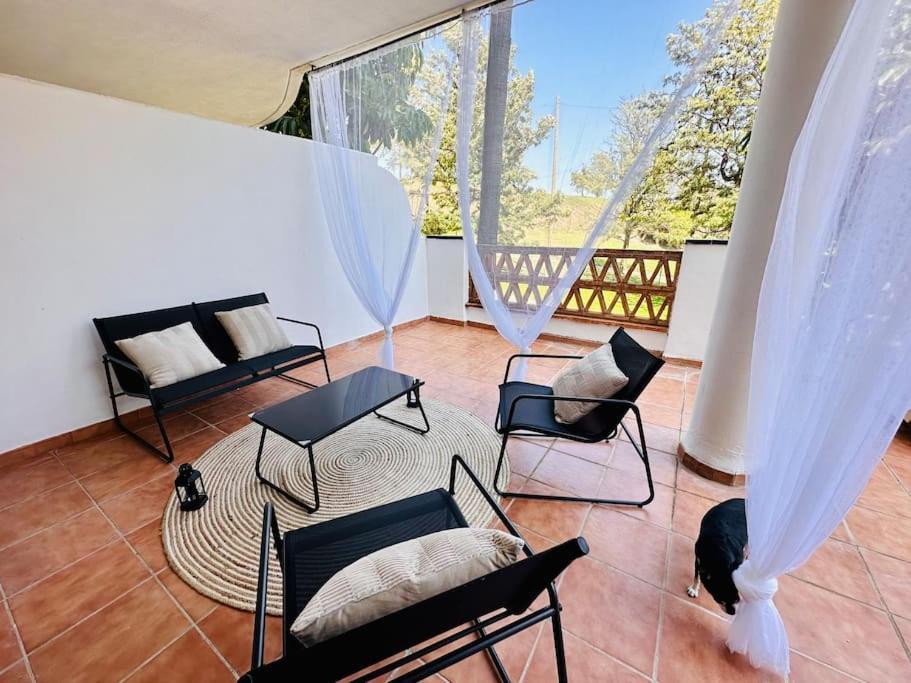 Encantador Vista Golf, Grande Terraza Apartment