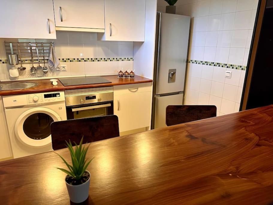 Encantador Vista Golf, Grande Terraza Apartment Malaga