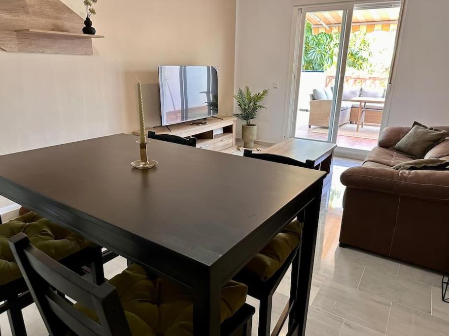 Apartment Encantador Vista Golf, Grande Terraza Malaga