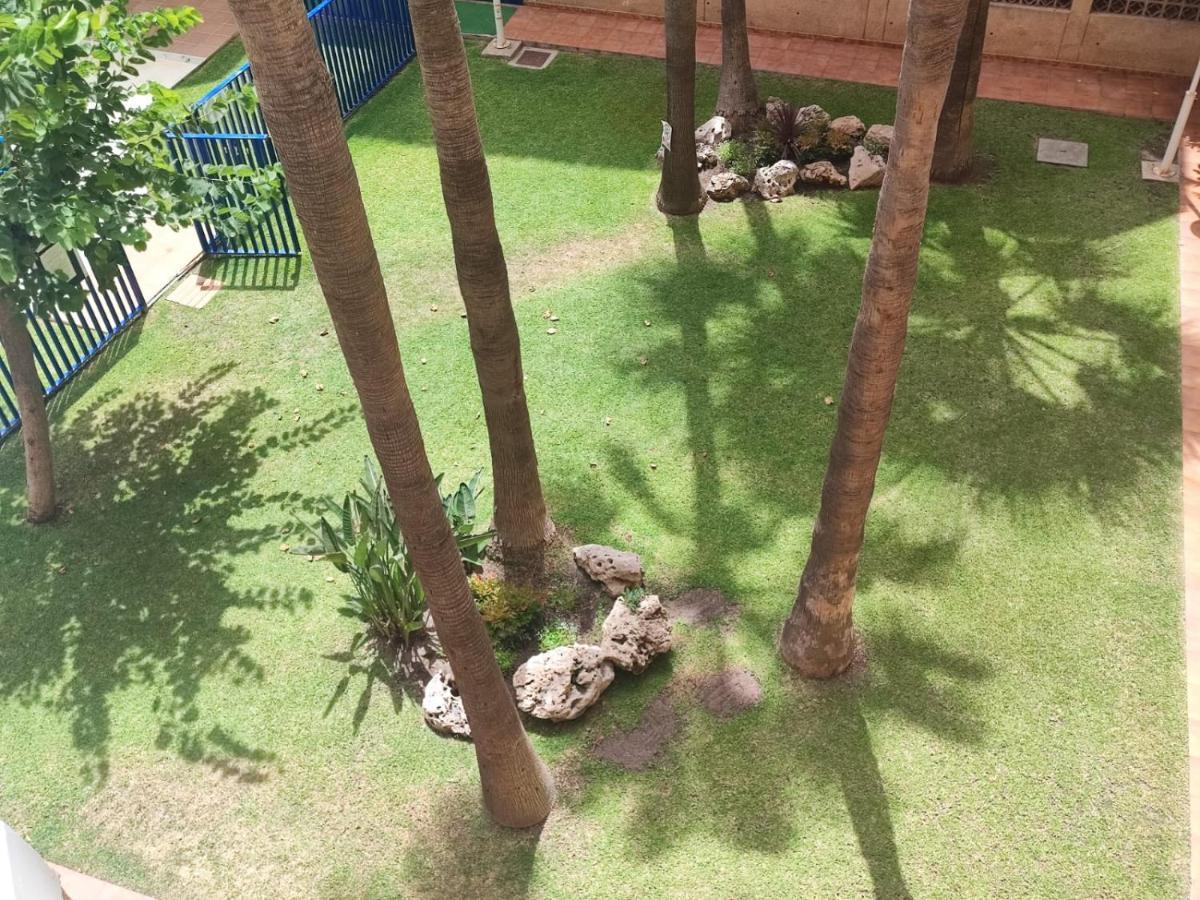 Casa Playa Guadalmar, Beautiful In Front Of The Sea, Wifi, Ac, Smart Tv, Private Parking Apartment Málaga