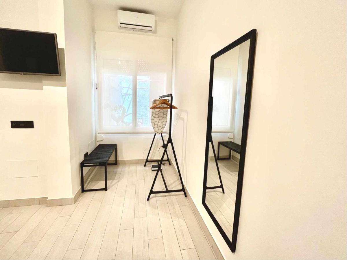 Apartment Mena Moderno Loft En El Corazon De Málaga