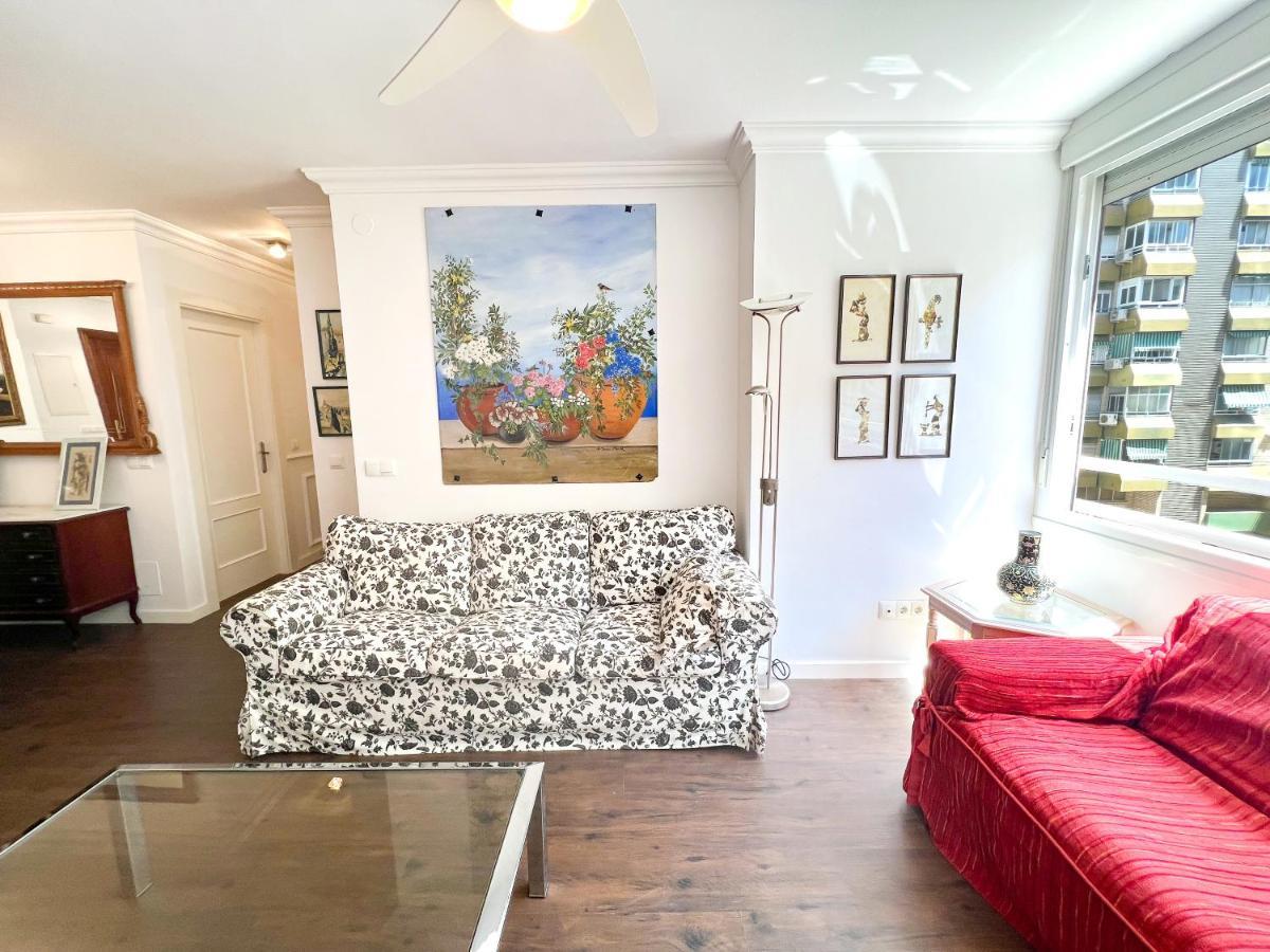 150 M From El Palo Beach, Apartment *