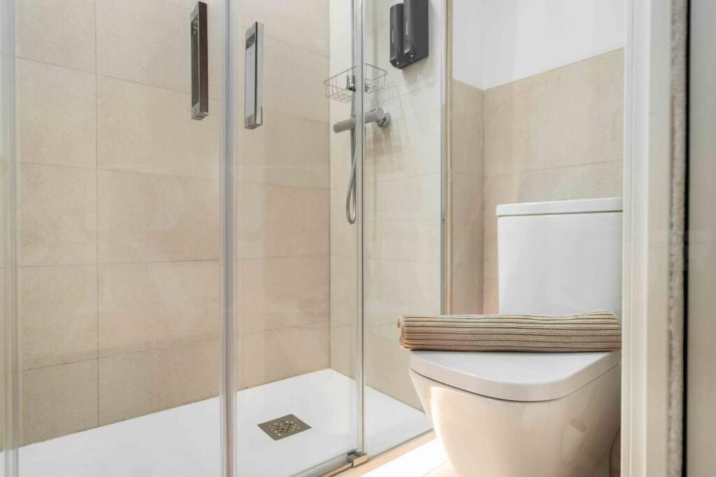 Apartamento Eclectic & Elegant By Rems *