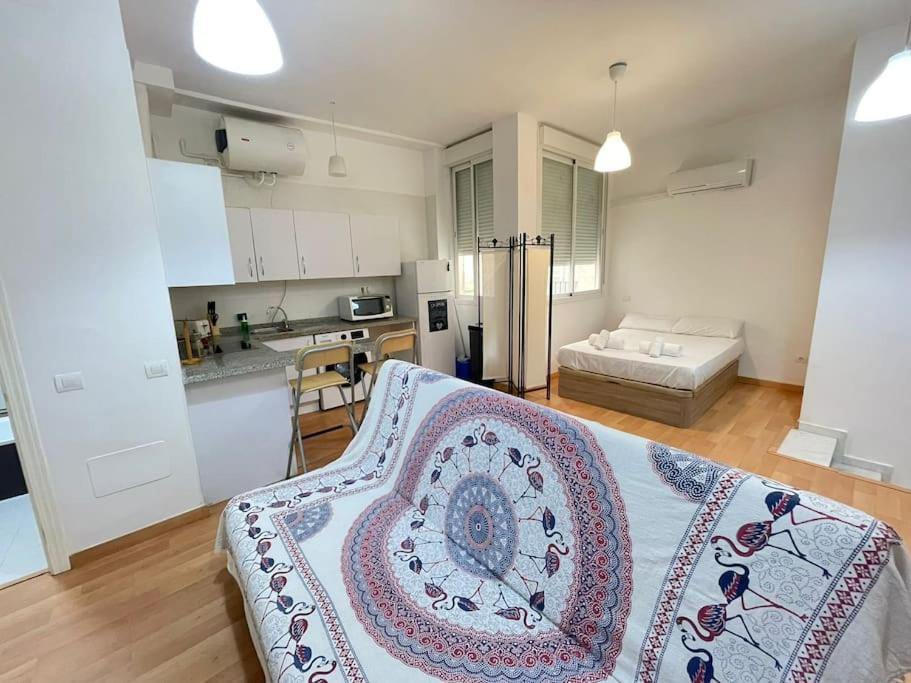 Flat In Atarazanas - Souv Apartment Malaga