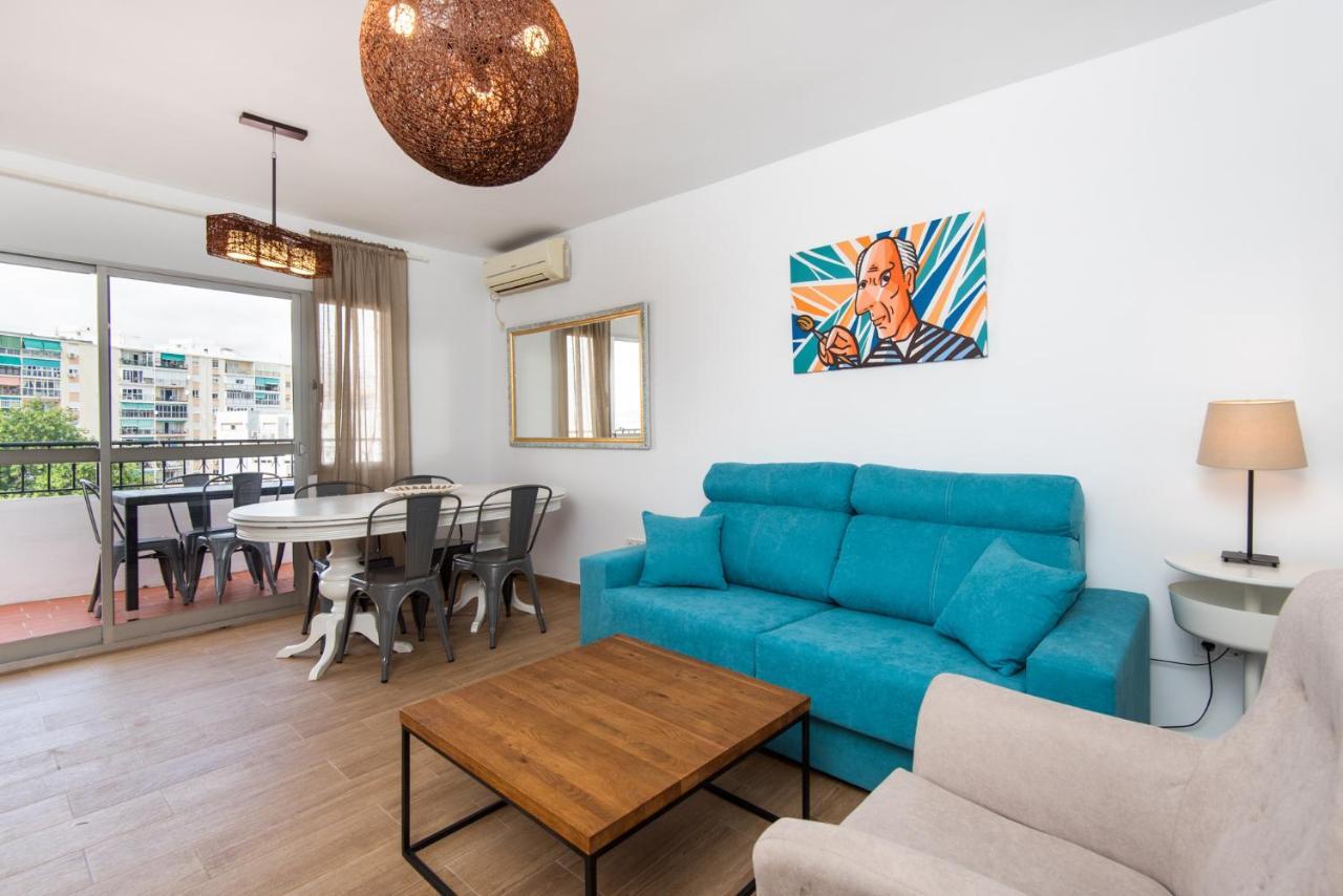 The 7th Corner, Hugh Ideal For Groups Malaga