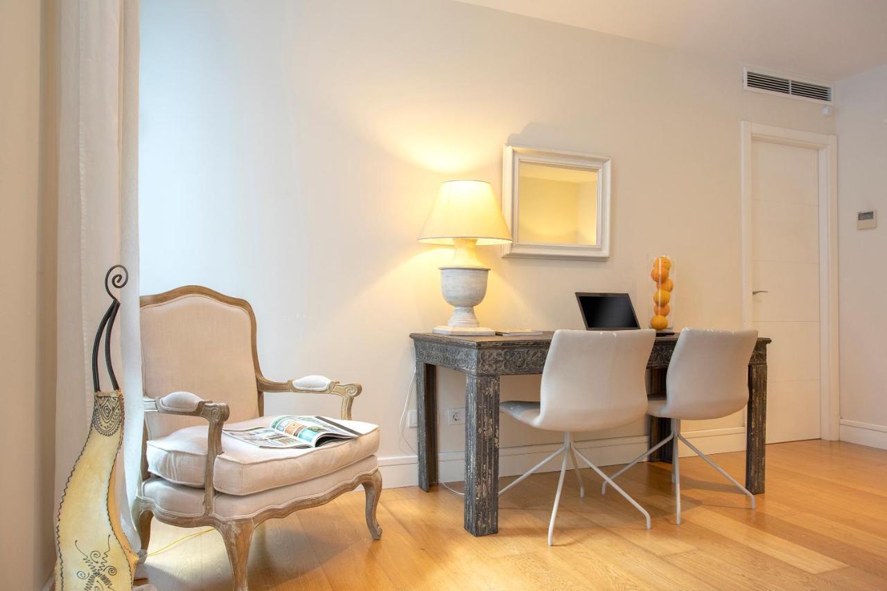 Acogedor Junto A La Catedral By Rent Me Apartment *