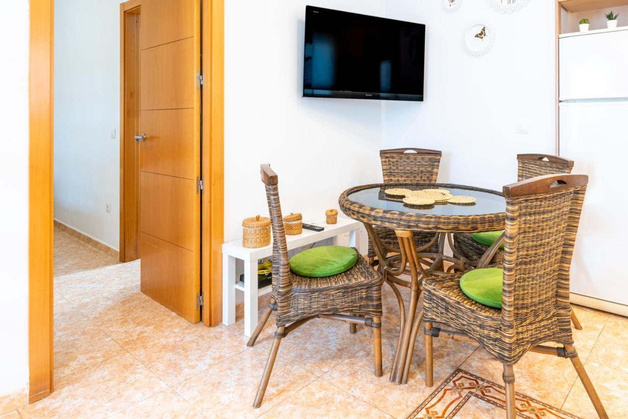 Wintowinrentals Great Apartment, Amazing Location In Parque Mediterraneo Apartment *