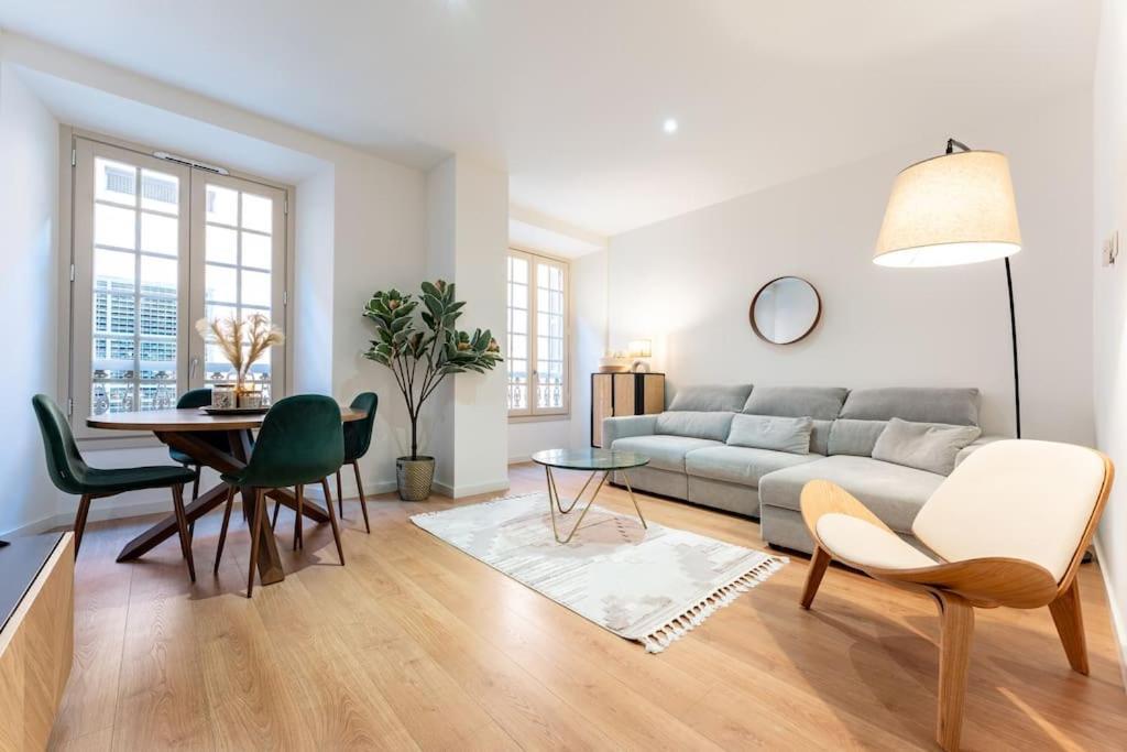 Apartment Premium Flat In Center With Free Parking Málaga