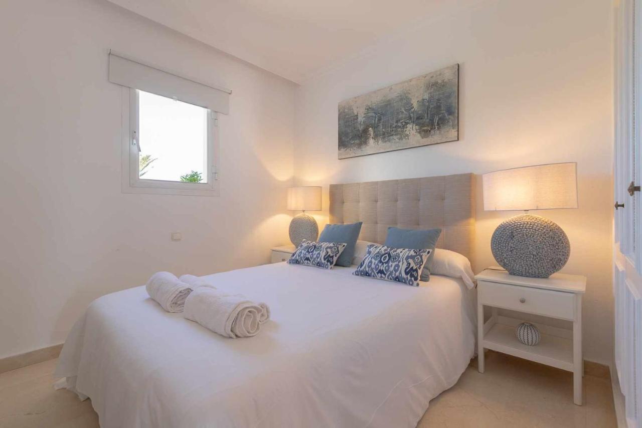 Elegante En La Quinta Golf Marbella Apartment *