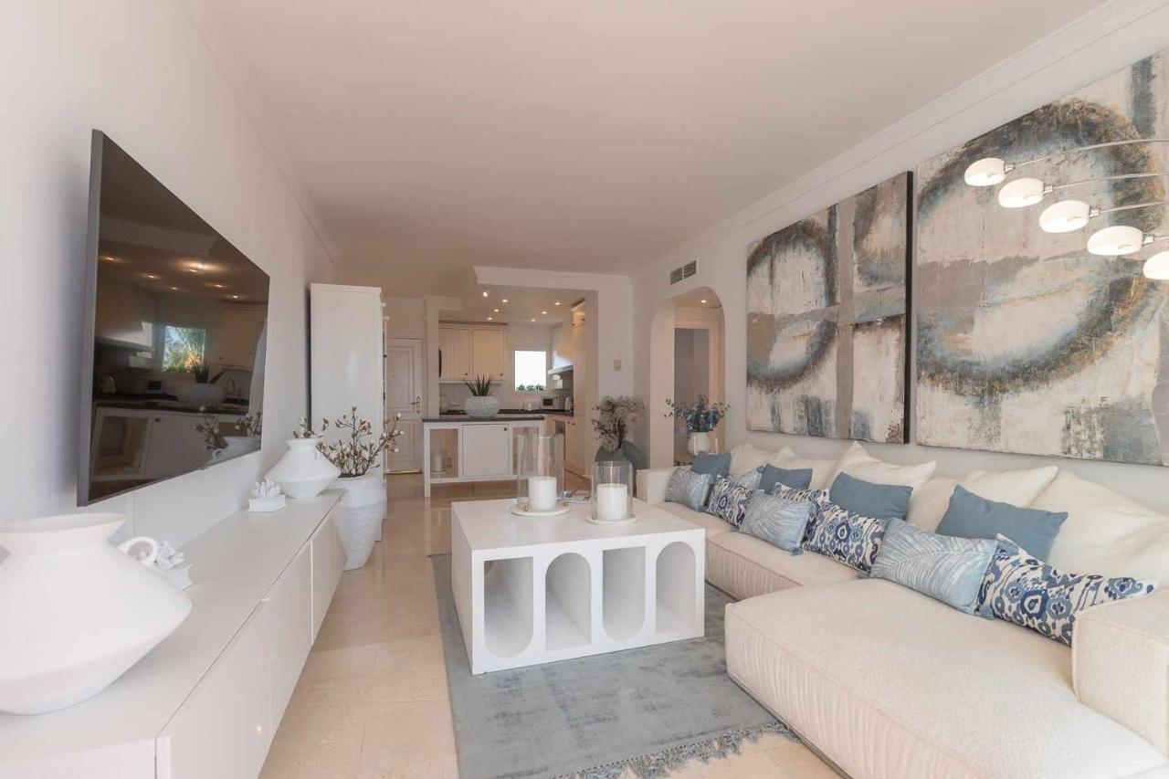 Elegante En La Quinta Golf Marbella Apartment