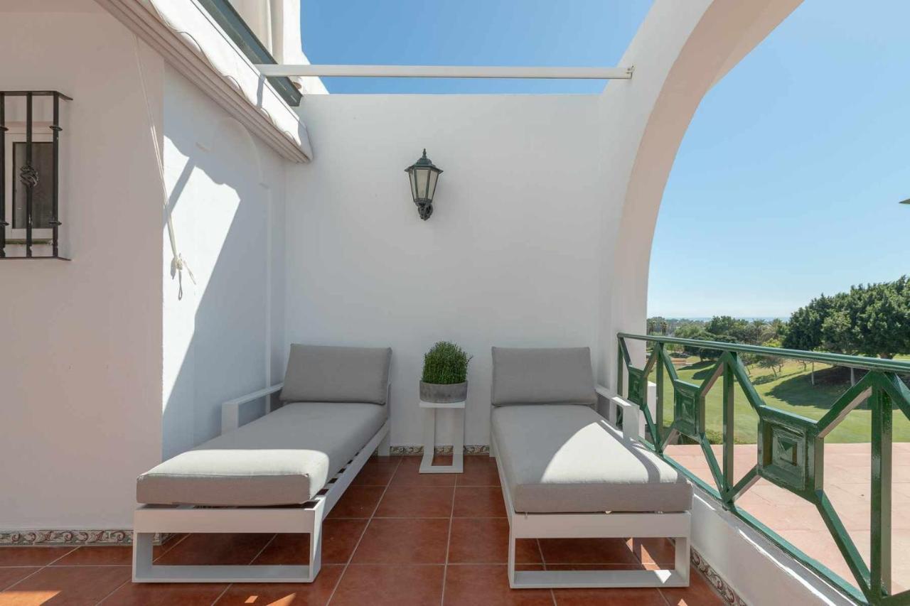 Elegante En La Quinta Golf Marbella Apartment