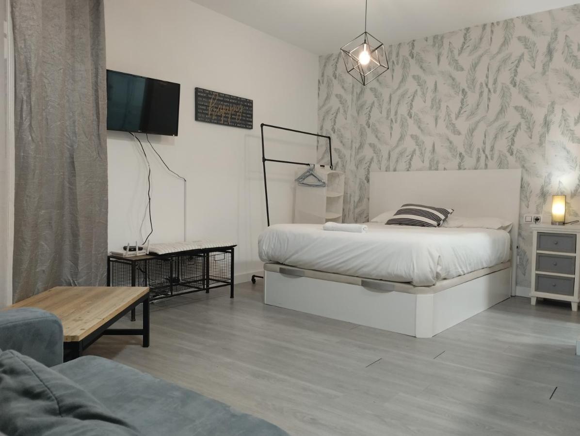 Apartment Centre & Parking Malaga