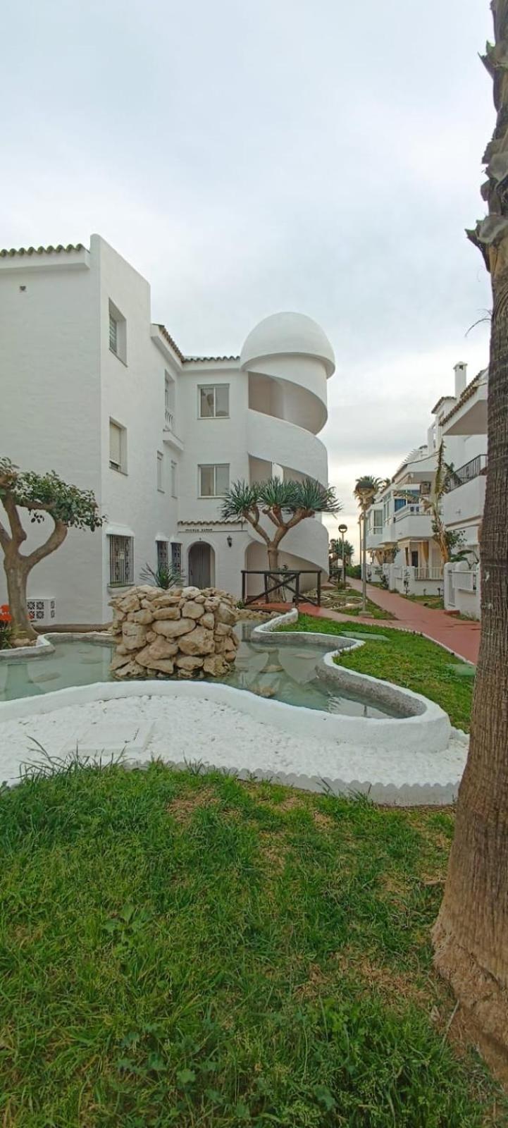 Amanecer Laguna Torrox Costa Apartment *
