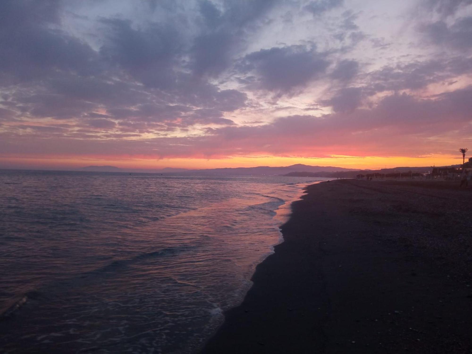 Amanecer Laguna Torrox Costa Malaga