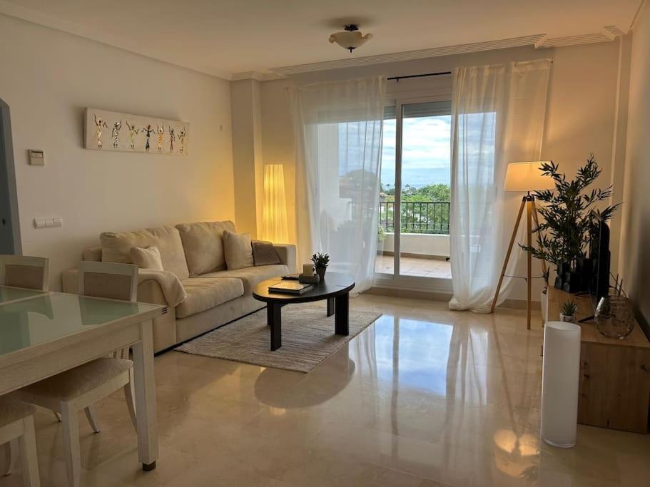 Apartment Fantastic Two Bedroom *