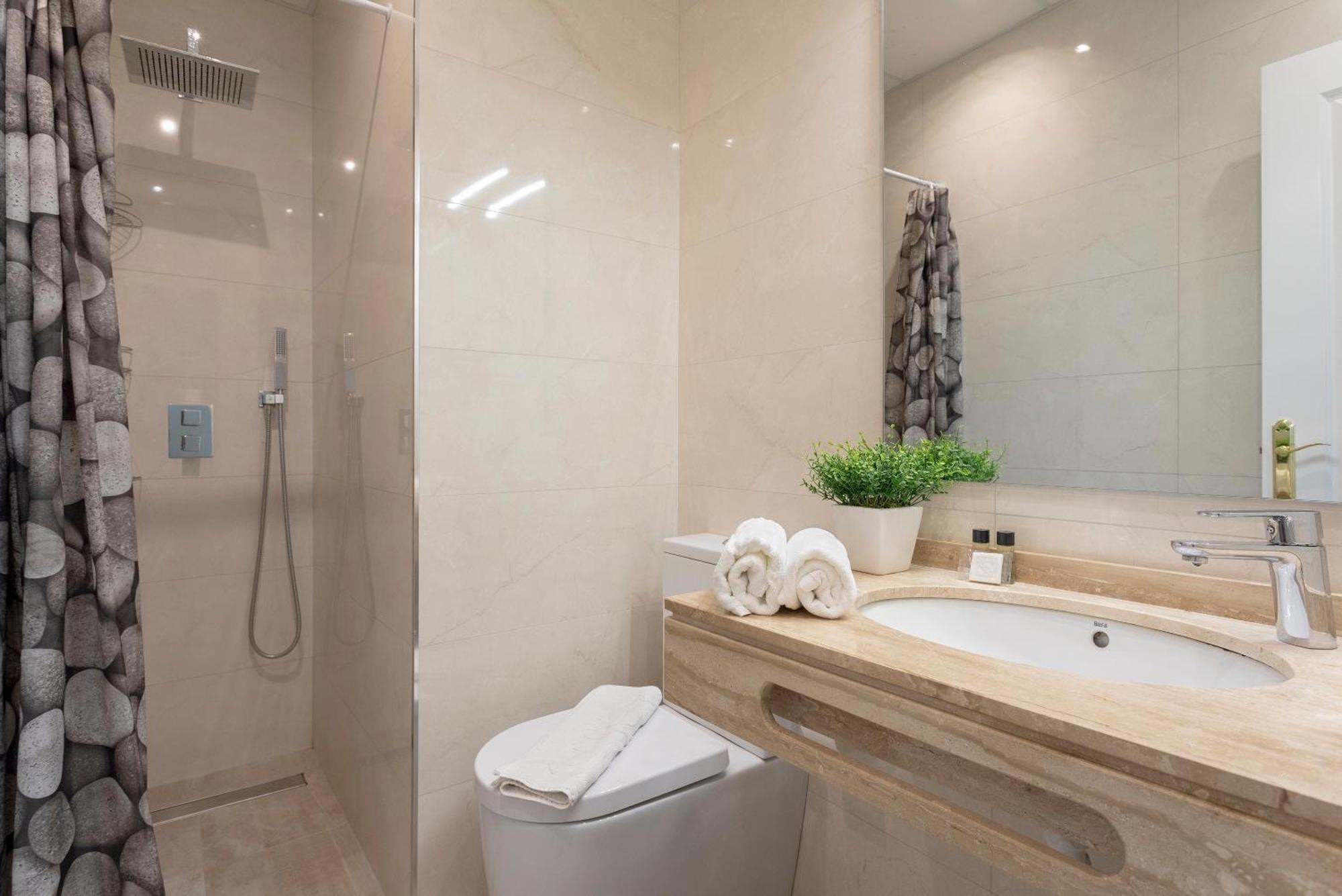 Reformado En Centro By Rent Me Appartement *