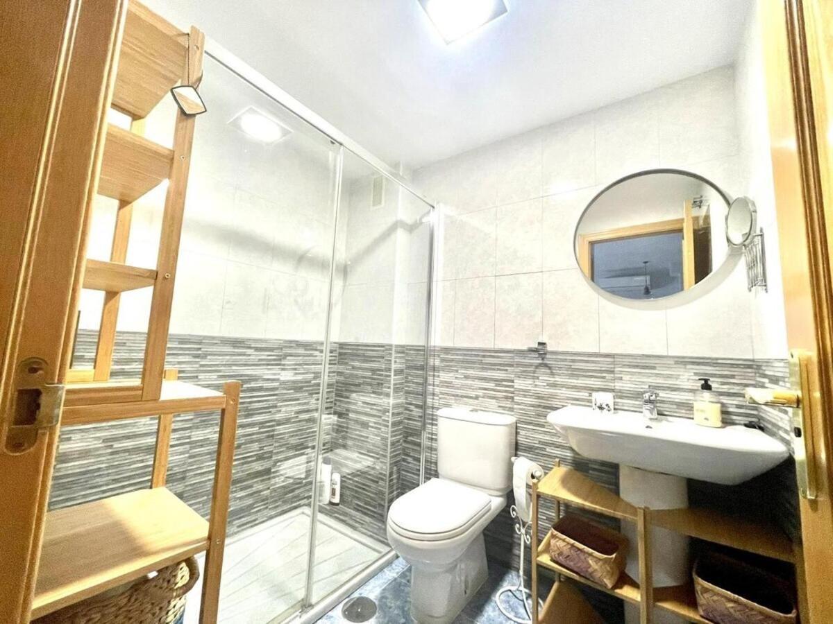 Calu Homes Duplex Cerca Playa De Huelin * Malaga