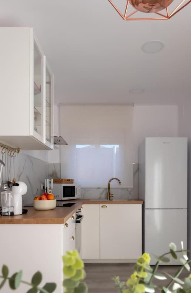Mrs Casita Tentacion Con Jacuzzi Privado Apartment Malaga