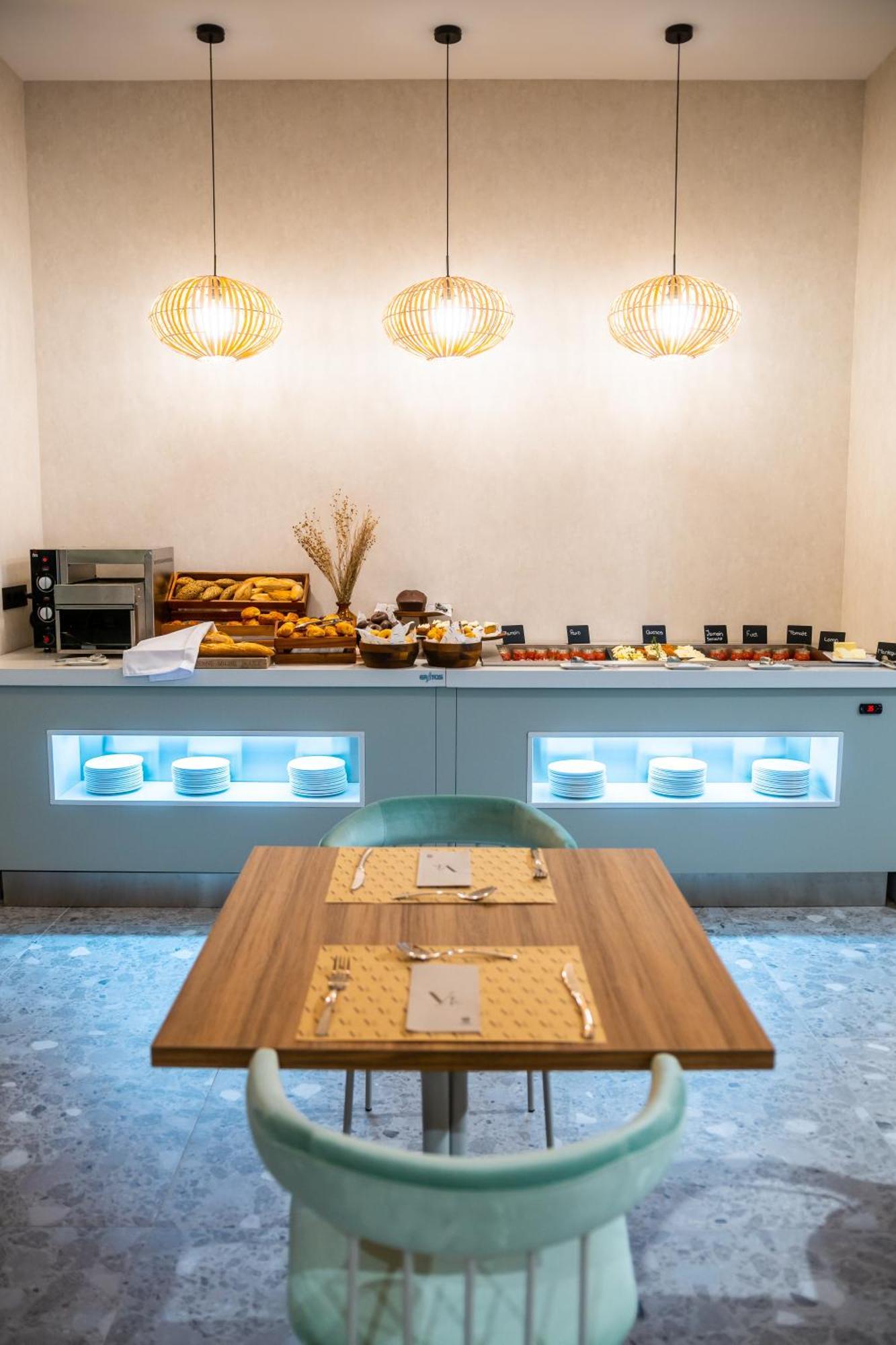 Vibes Hotel Malaga
