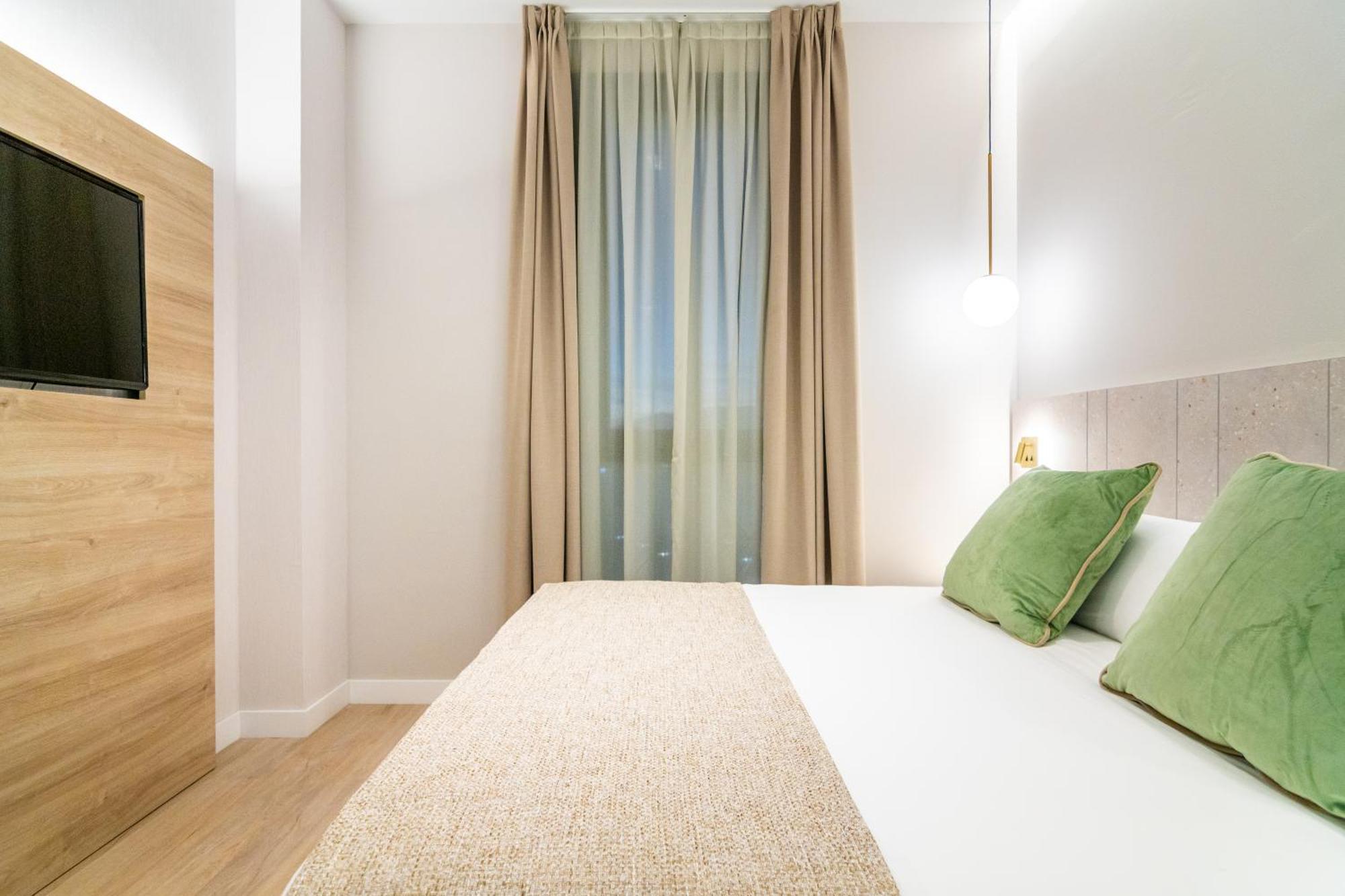 Vibes 3* Malaga