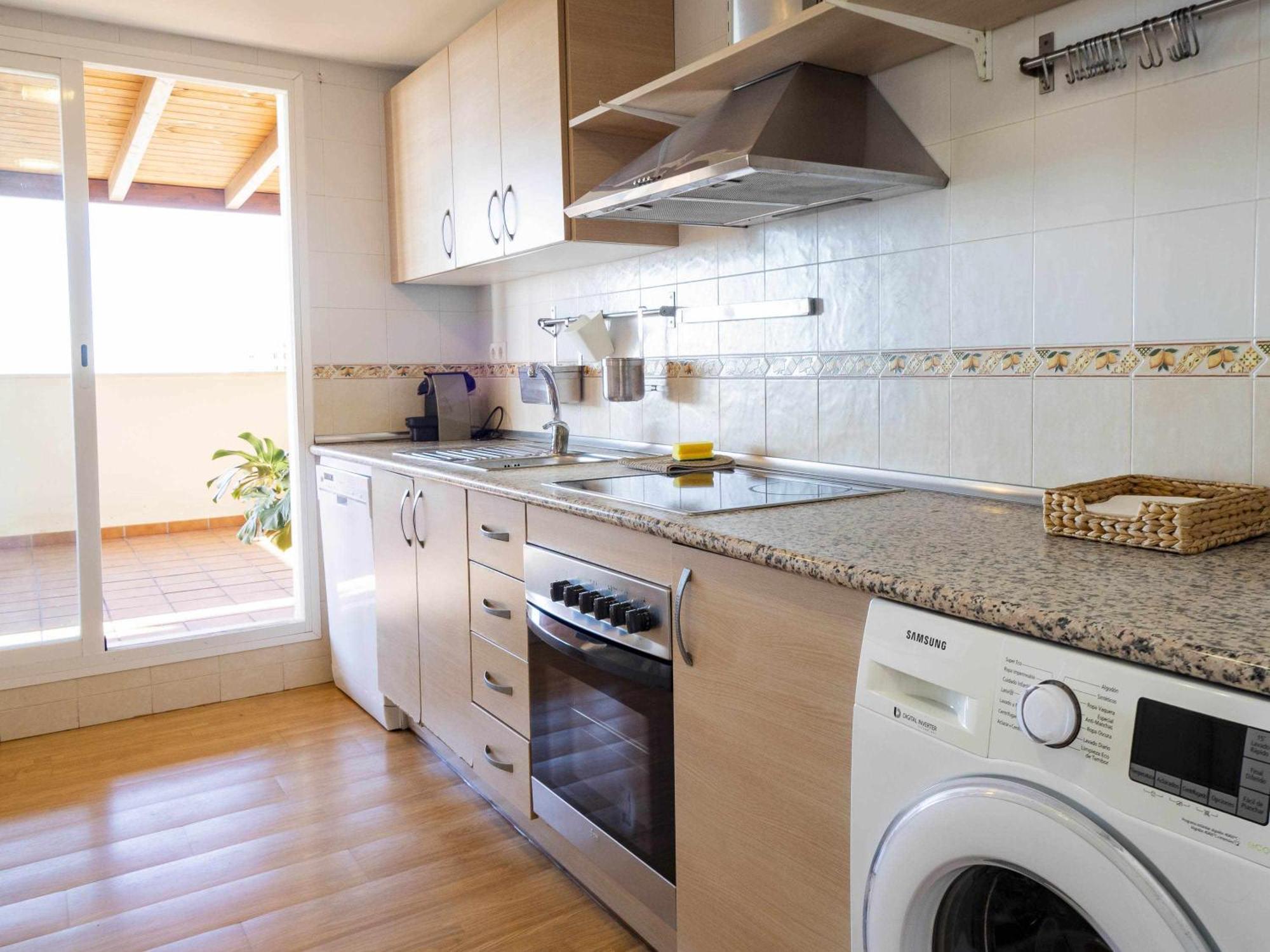 Apartamento Atico Con Vistas Al Mar Piscina Y Parking Málaga