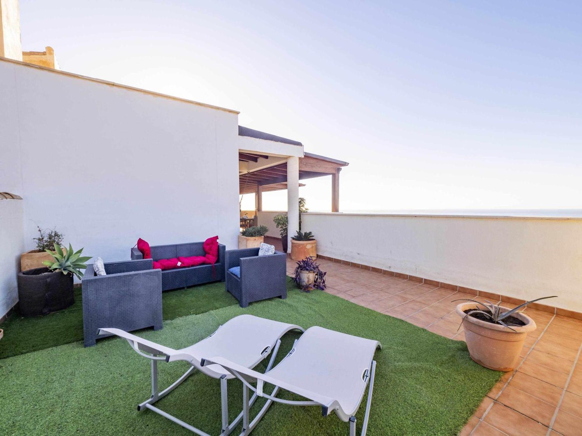Atico Con Vistas Al Mar Piscina Y Parking Apartamento