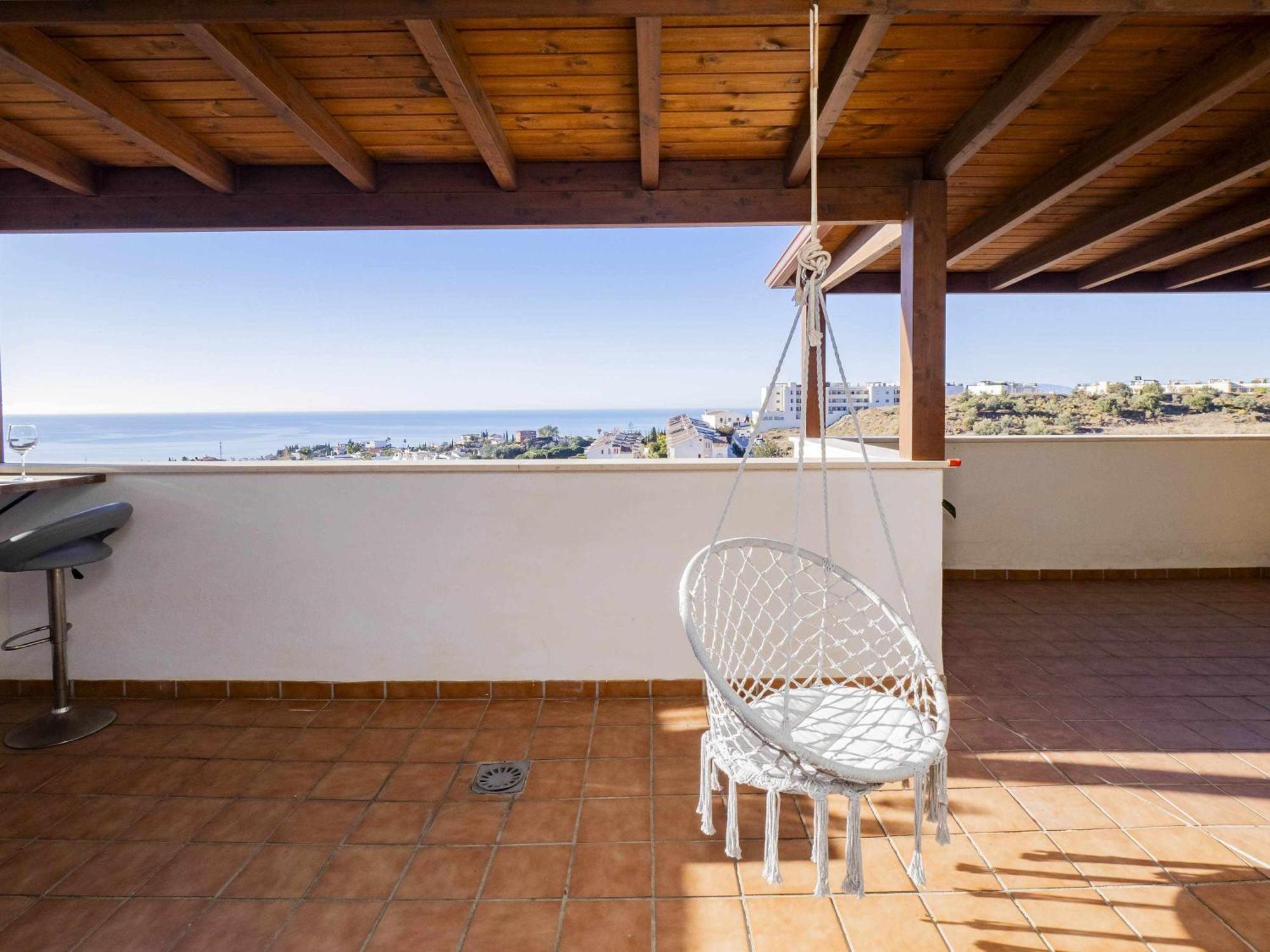 Atico Con Vistas Al Mar Piscina Y Parking * Málaga