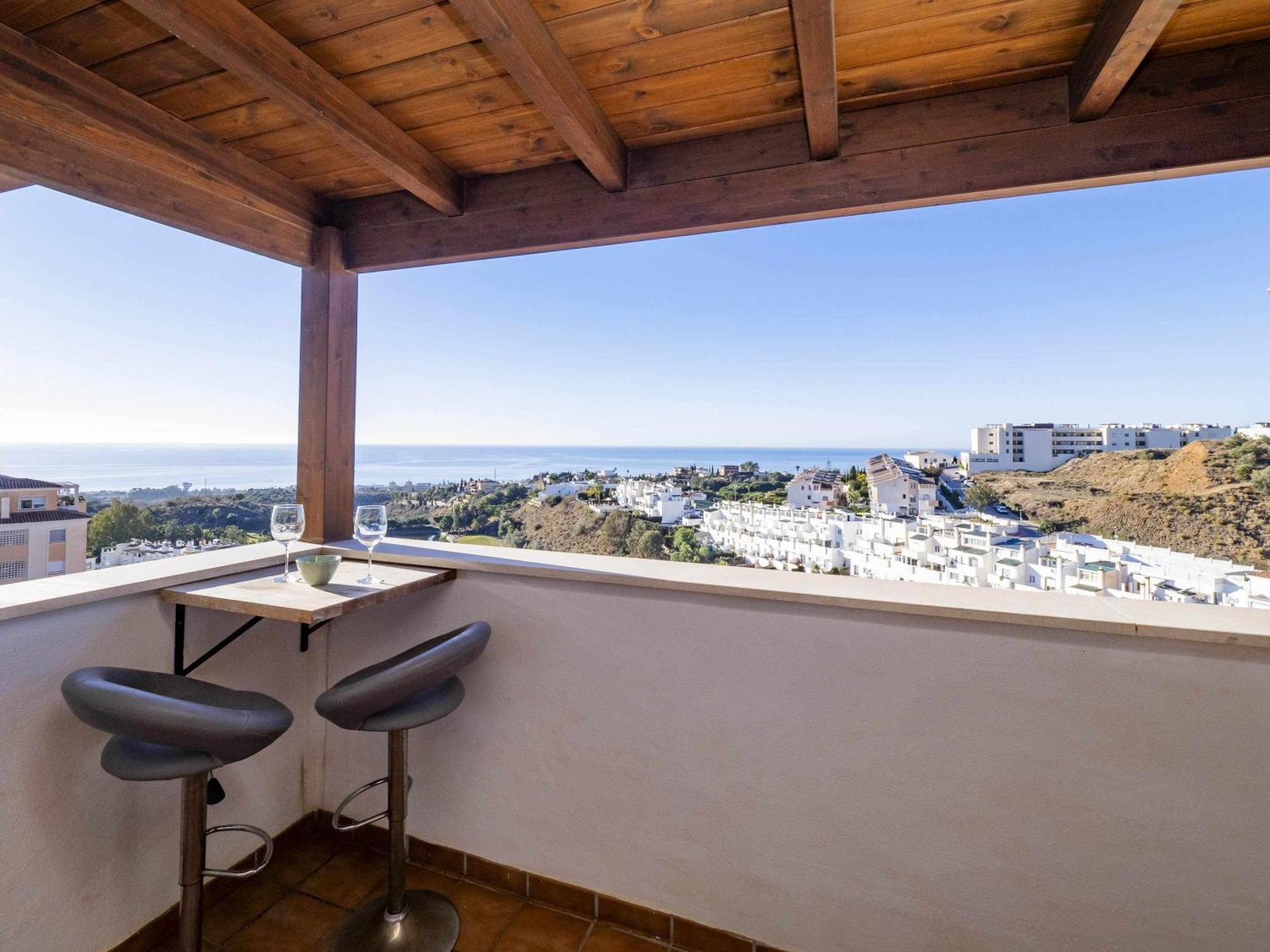 Atico Con Vistas Al Mar Piscina Y Parking Apartamento