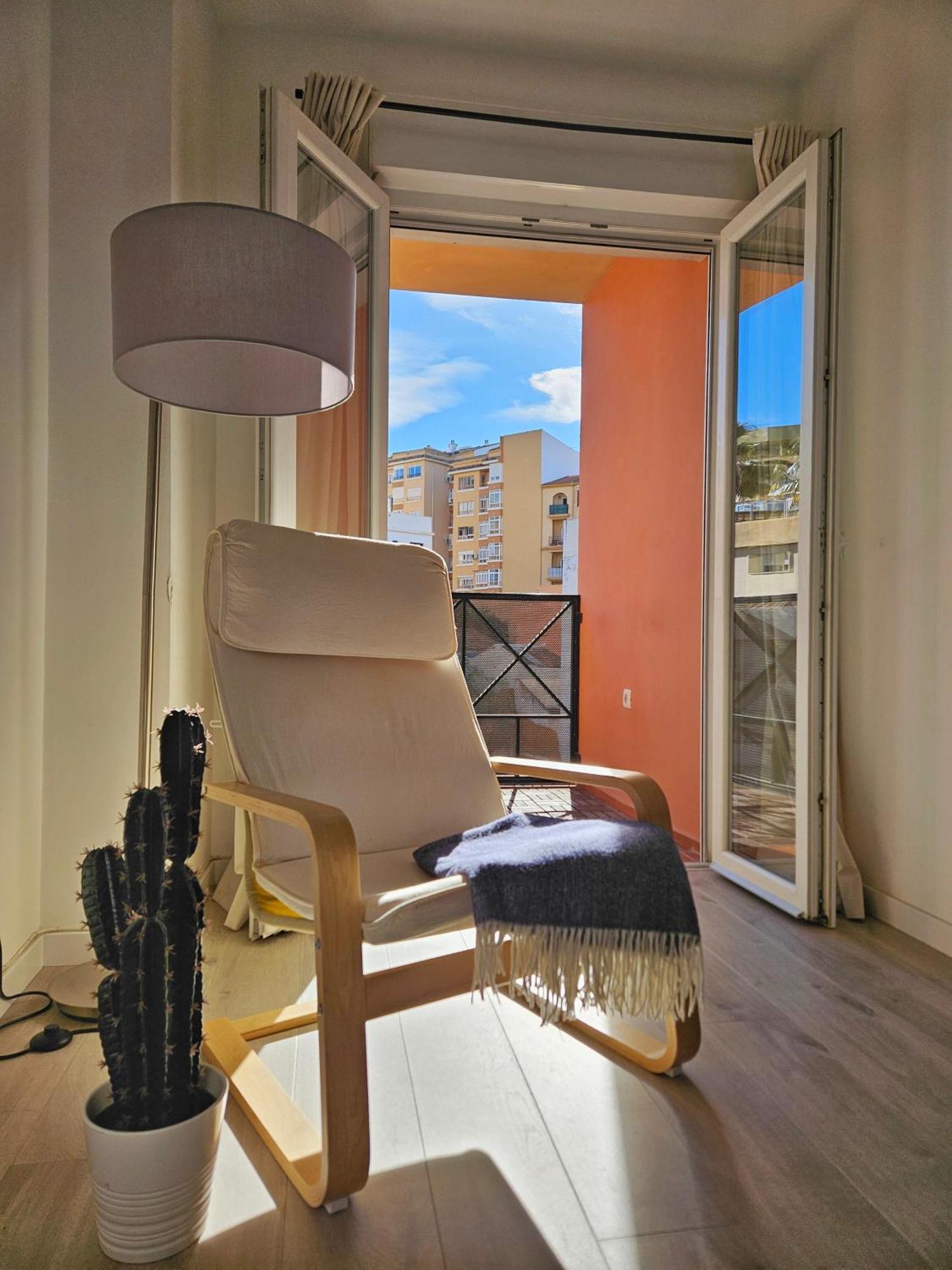 Apartamento Plaza Capuchinos Apartment *