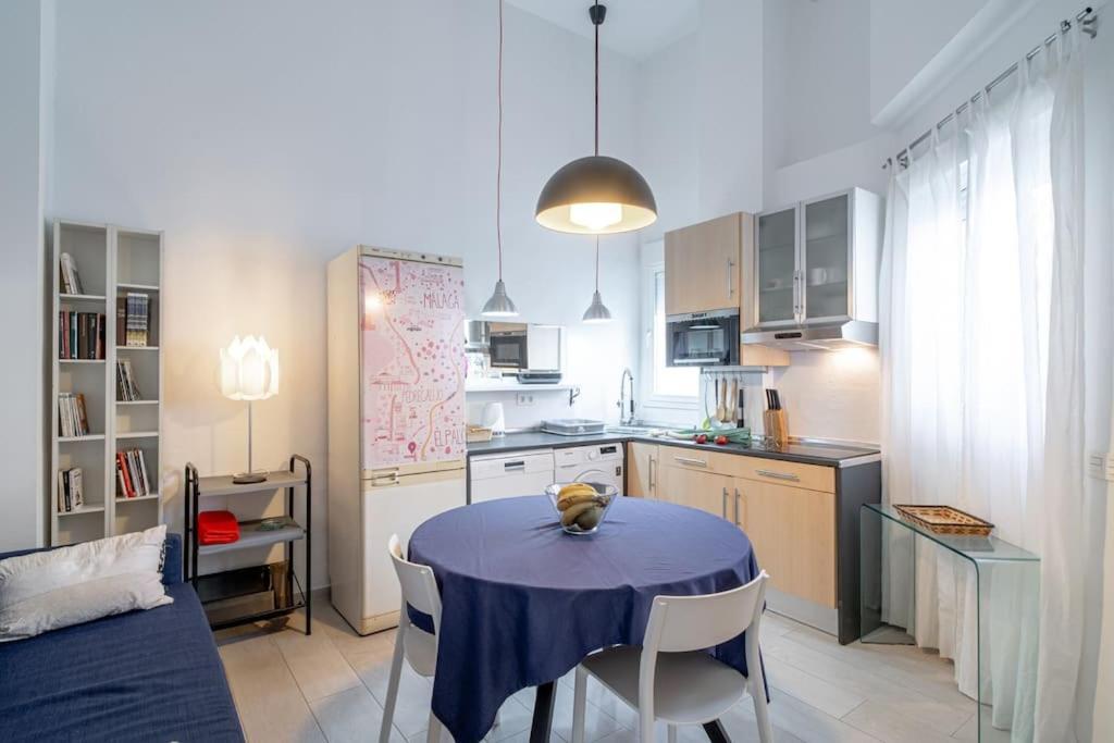 Loft De Diseno Cerca De La Playa - El Palo Apartment Málaga