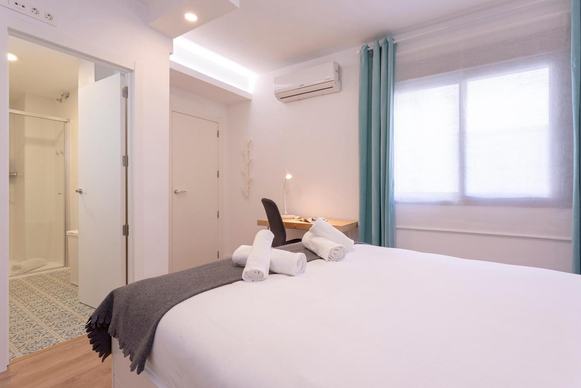 Atico Duplex Teatro Cervantes By Rent Me Apartamento *