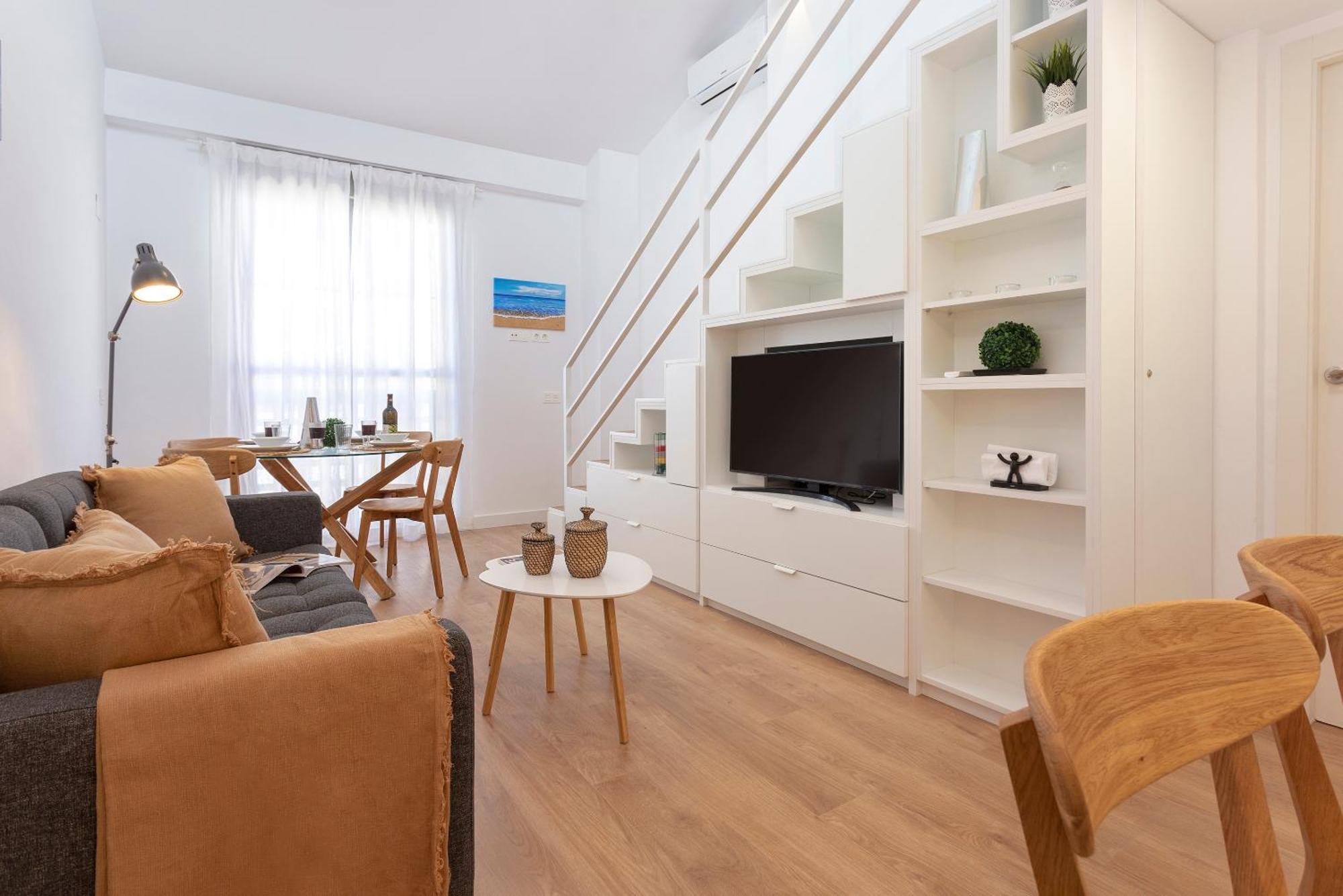 Apartamento Atico Duplex Teatro Cervantes By Rent Me Málaga