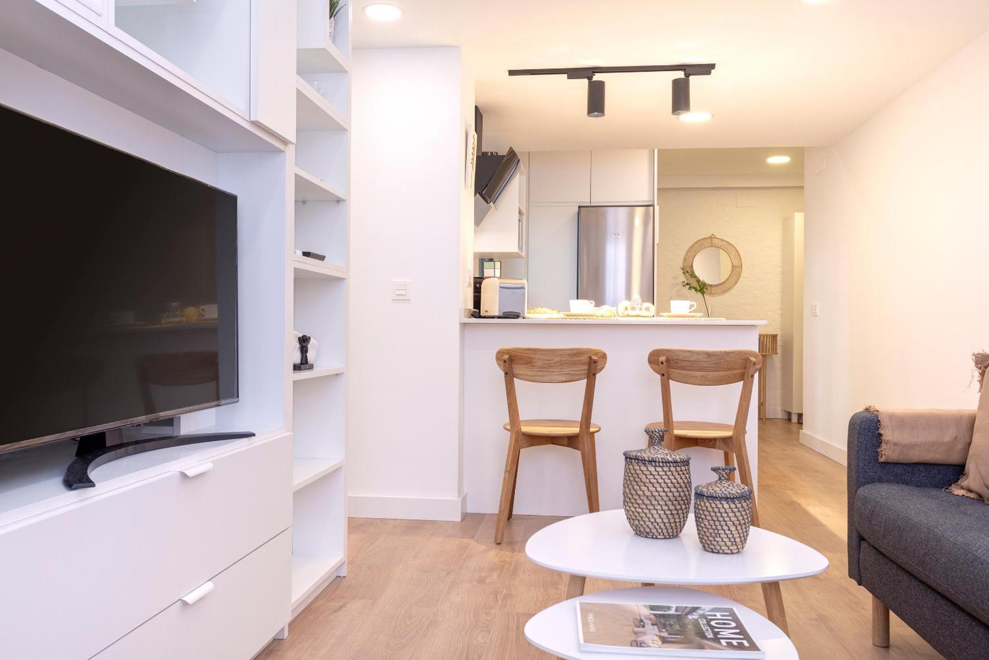 Atico Duplex Teatro Cervantes By Rent Me *