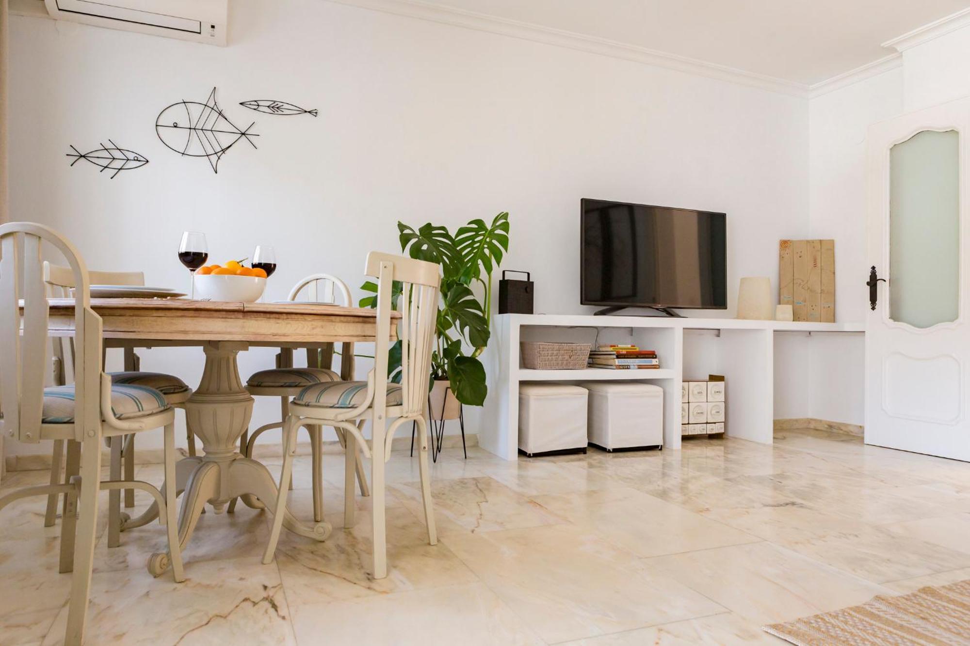 Casa Jardin - Residential Area -free Parking Outdoor- Vakantiehuis Málaga