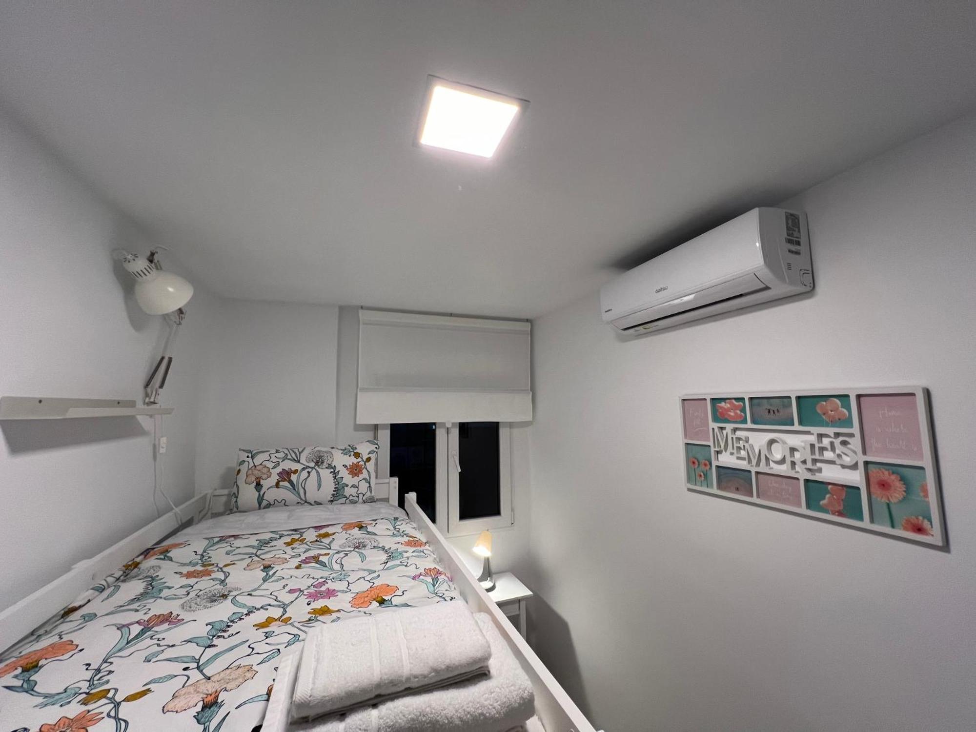 Nuestro Rincon Del Centro Historico Especial Grupos Terraza Parking Gratis 02 Apartment Malaga
