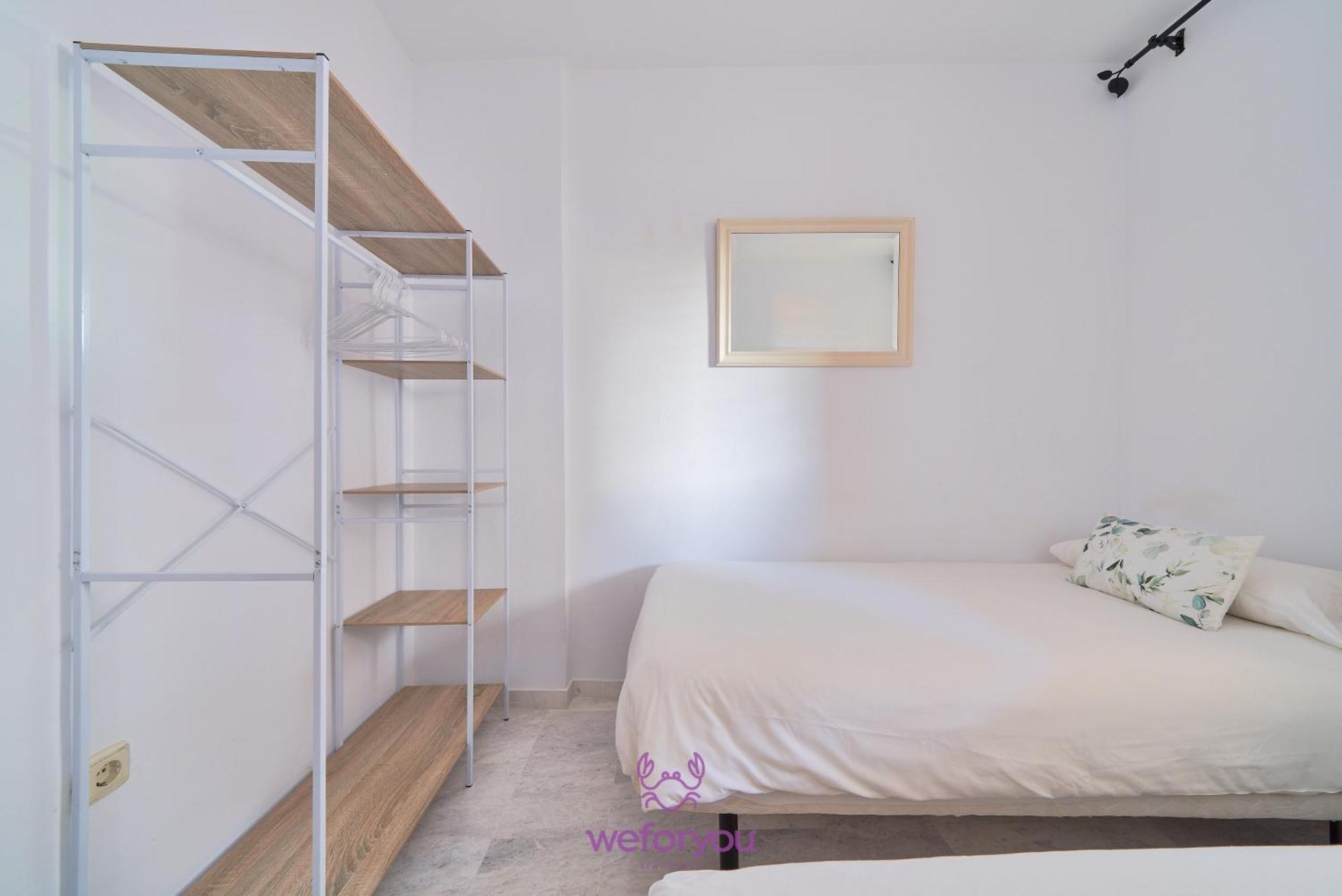 Weforyou Torrequebrada & Golf Apartment *