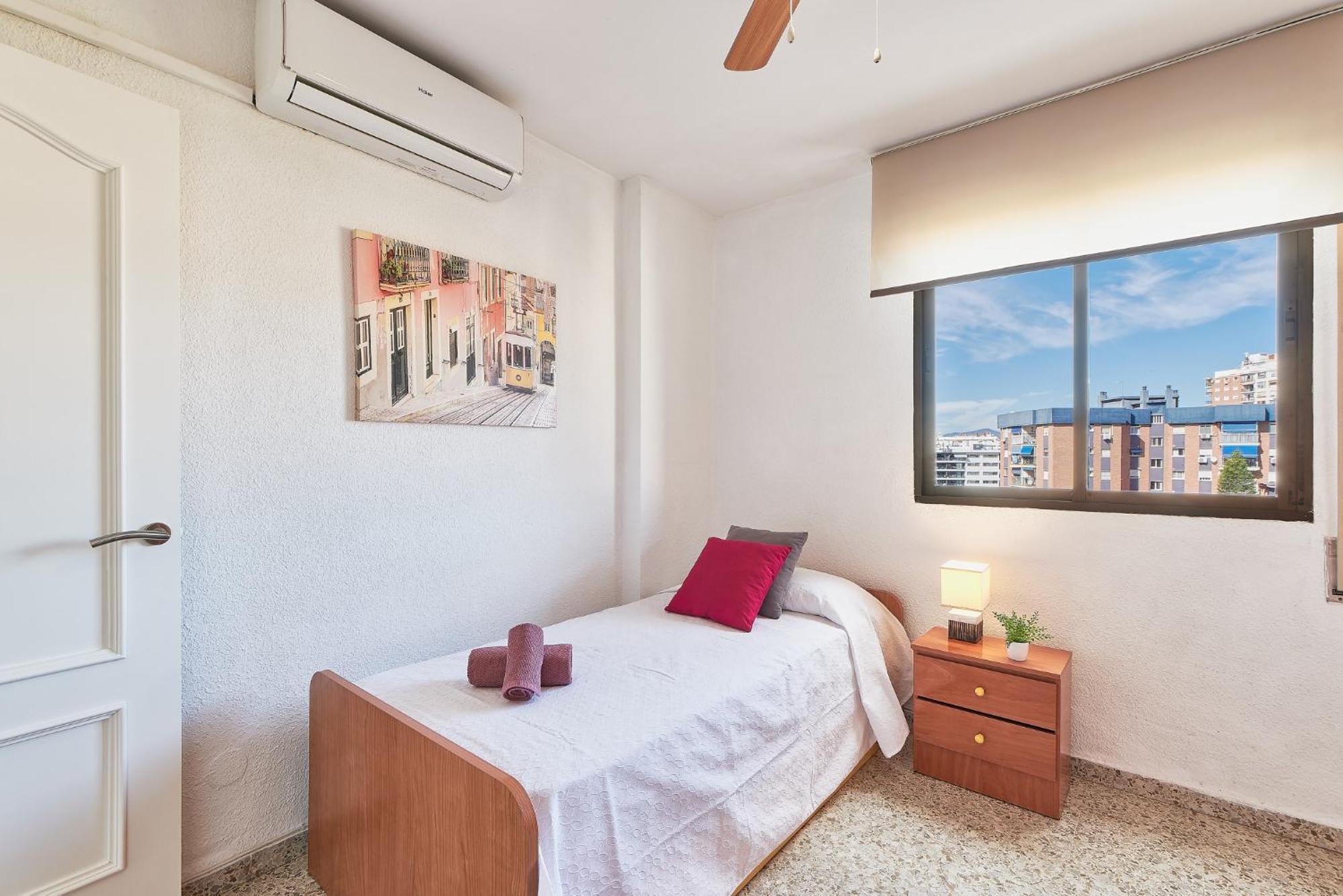 Luminoso Apartamento/ 5 Minutos De La Playa *