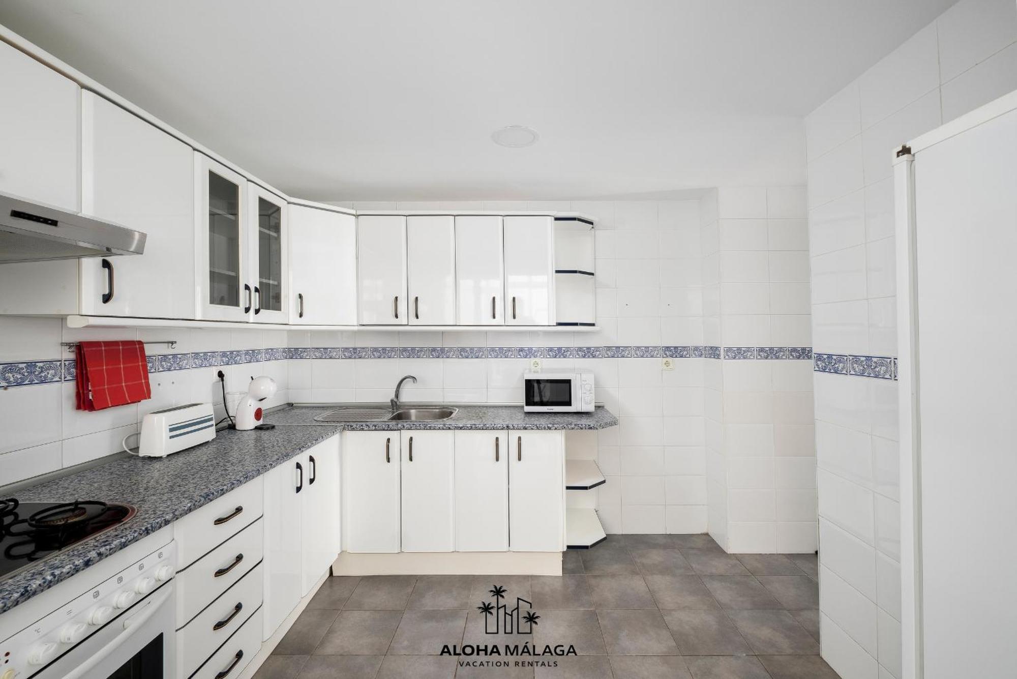 Apartment Pacifico Front By Alohamalaga