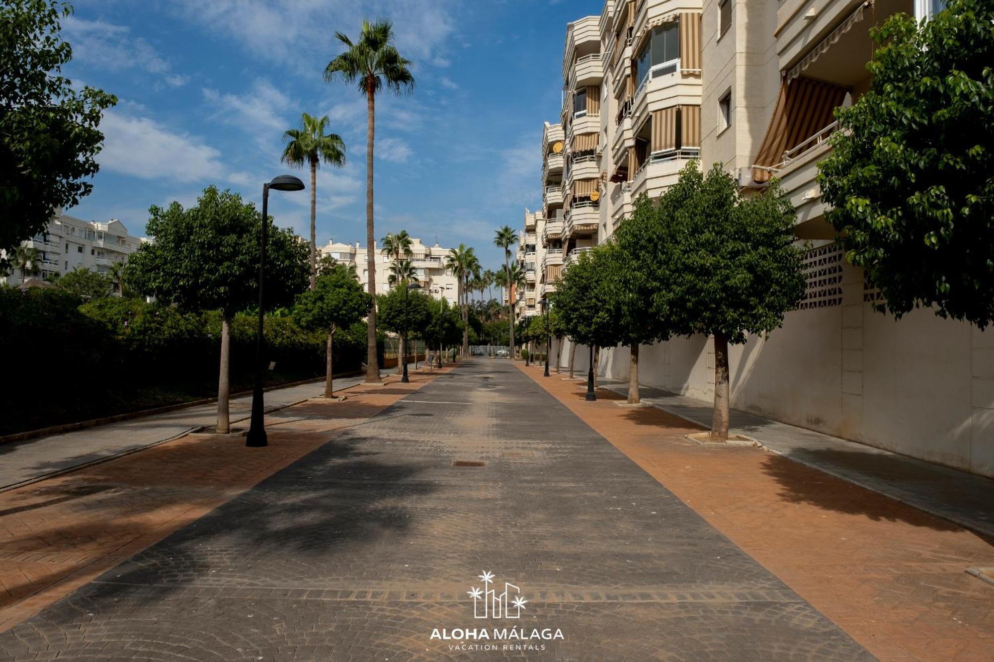 Apartment Pacifico Front By Alohamalaga
