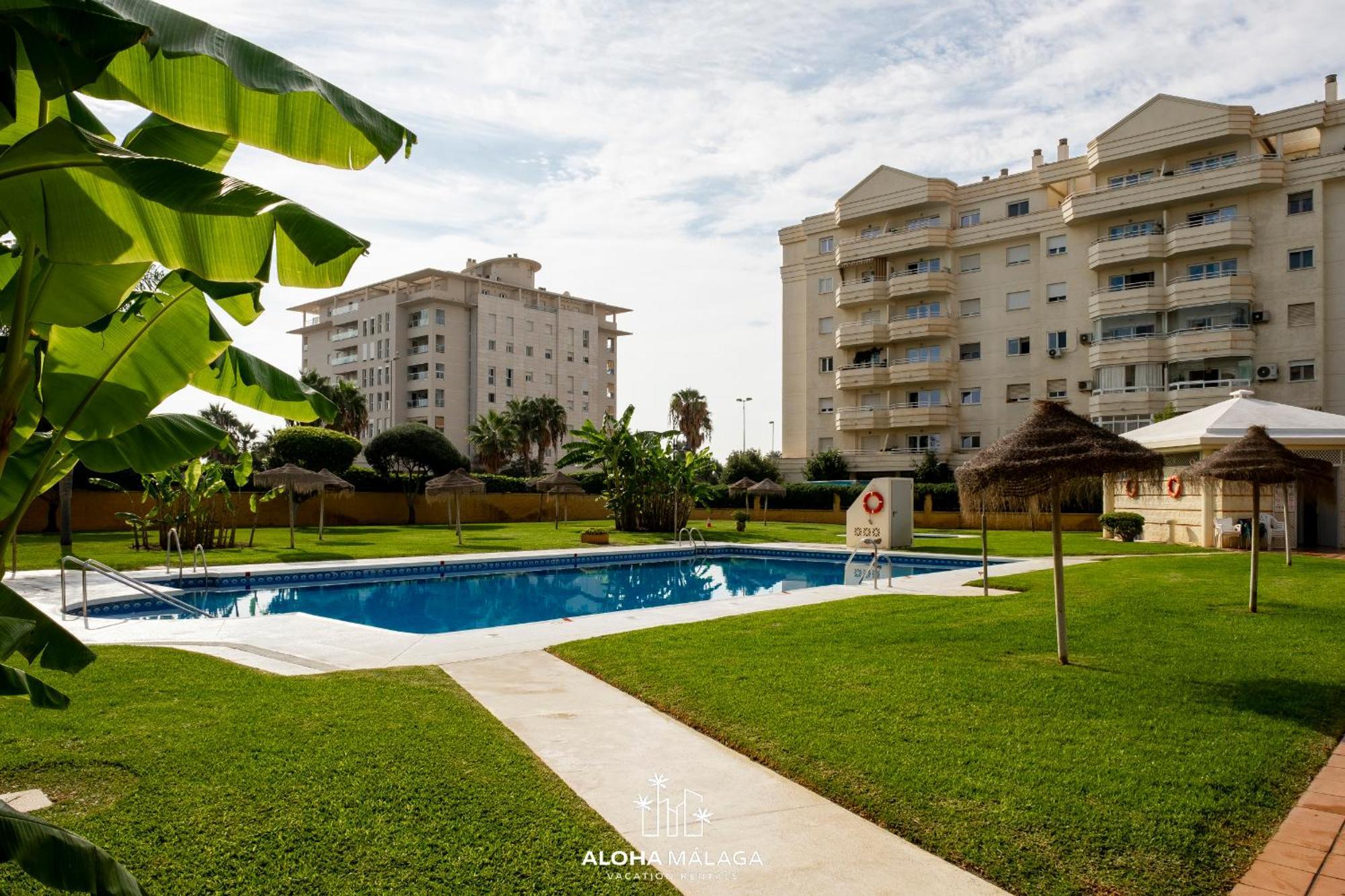 Pacifico Front By Alohamalaga Málaga
