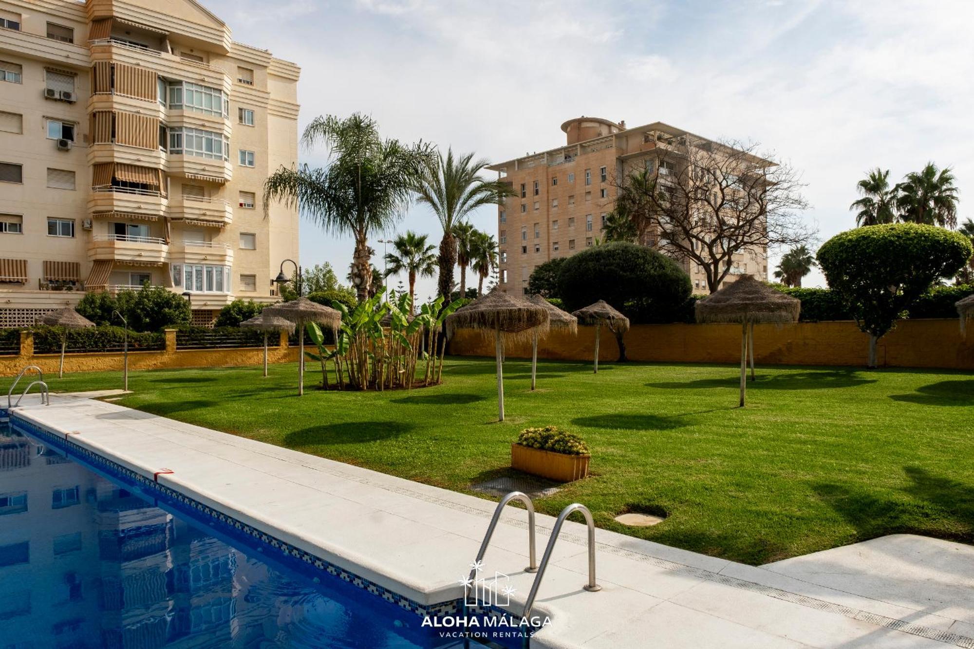 Pacifico Front By Alohamalaga Málaga
