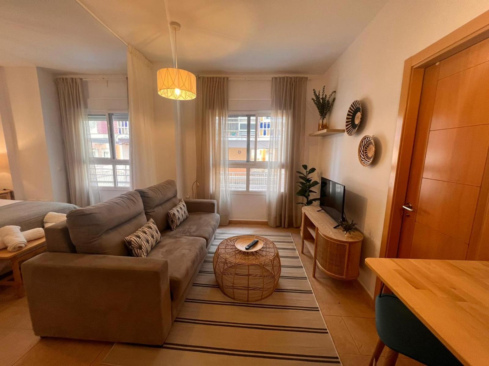 Loft Plaza Bailen Centro Apartment
