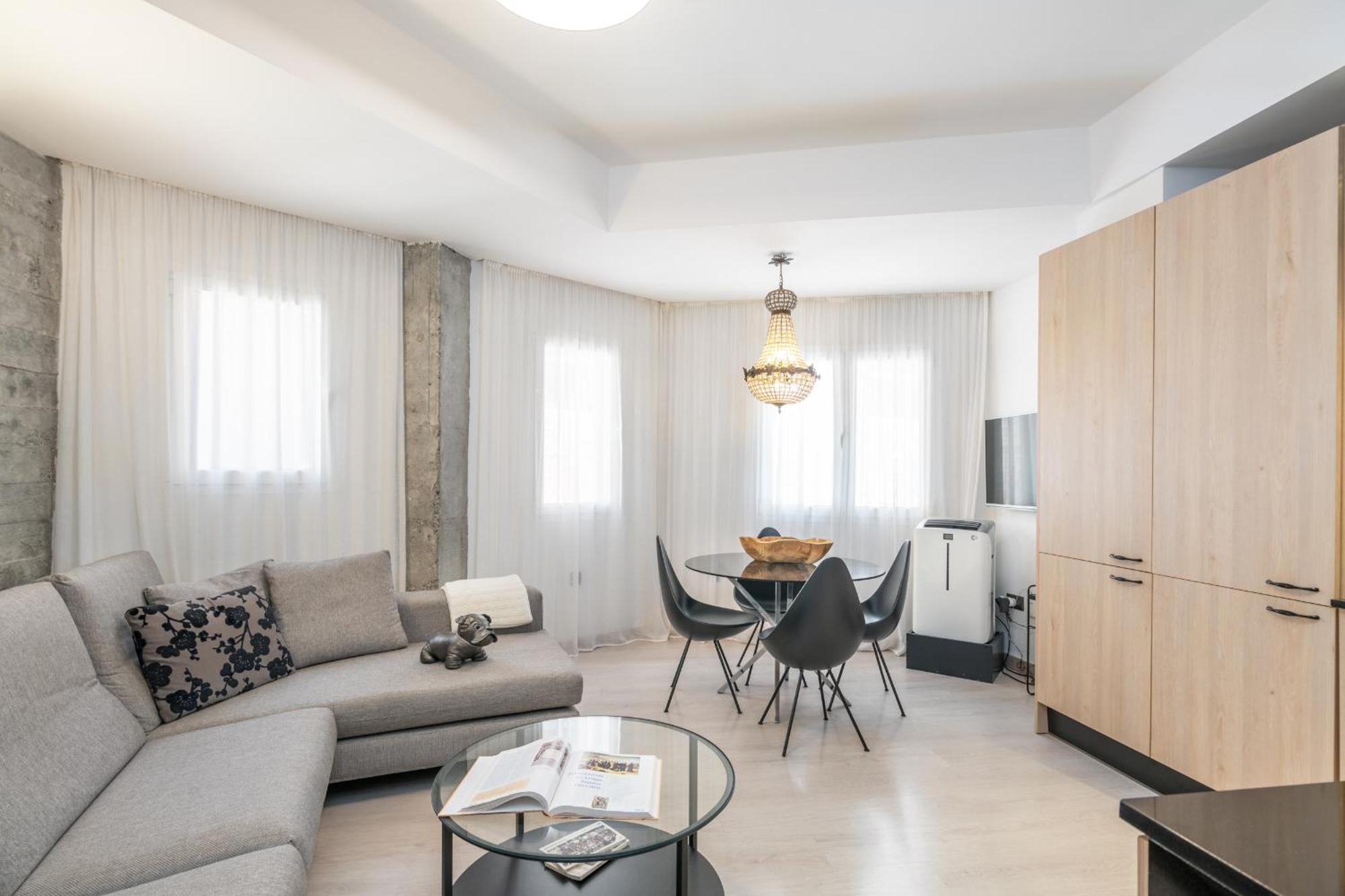 Don Juan De 2 La Catedral Apartment