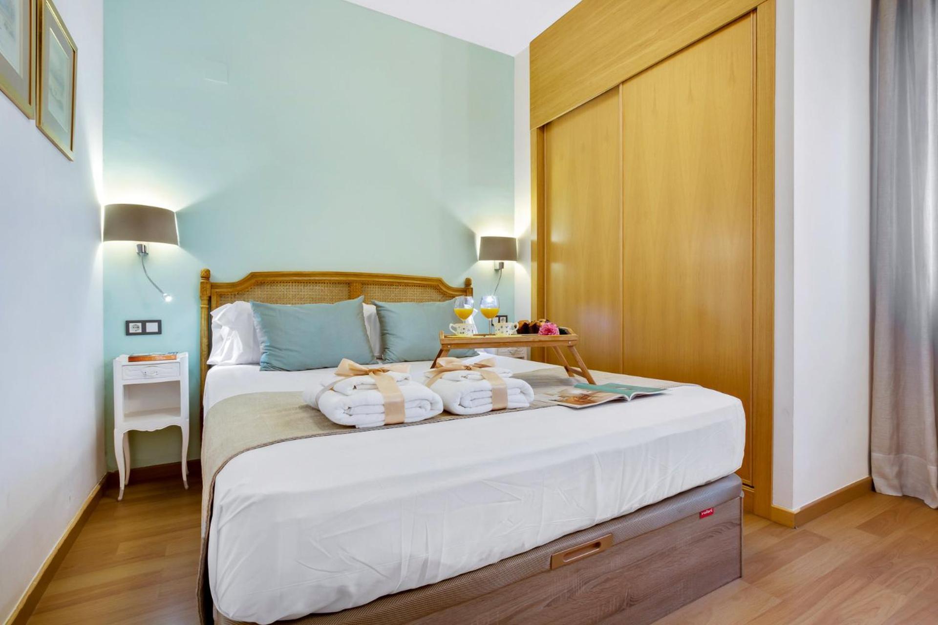 -malagasunapts-city Centre Terrace Pool Parking Apartment *