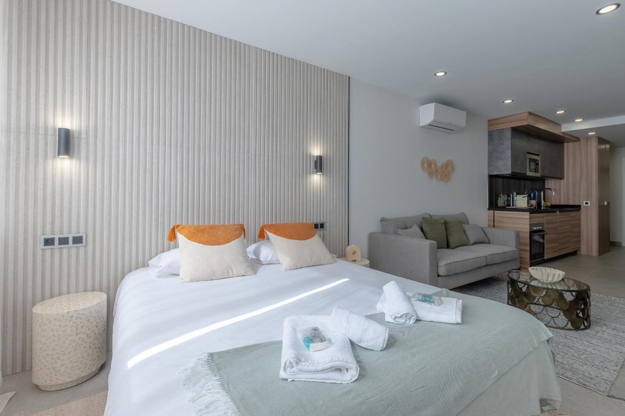 Apartment La Malagueta By Sharingco Malaga