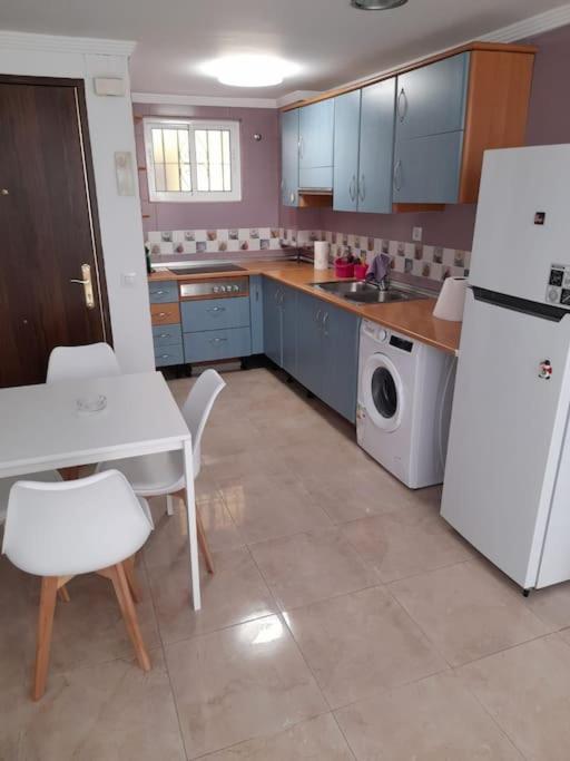 Apartment Garcia Noblejas - Apartamento En Malaga