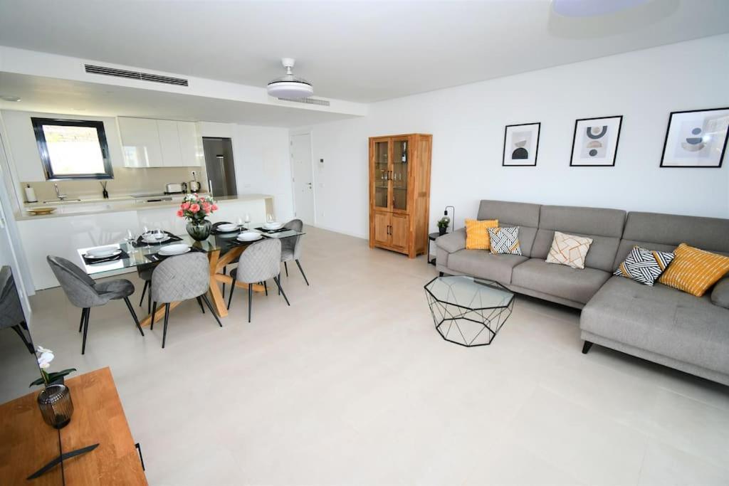 Apartment Casa Kerr - Luxury Apt - Sleeps 9 - Los Boliches *