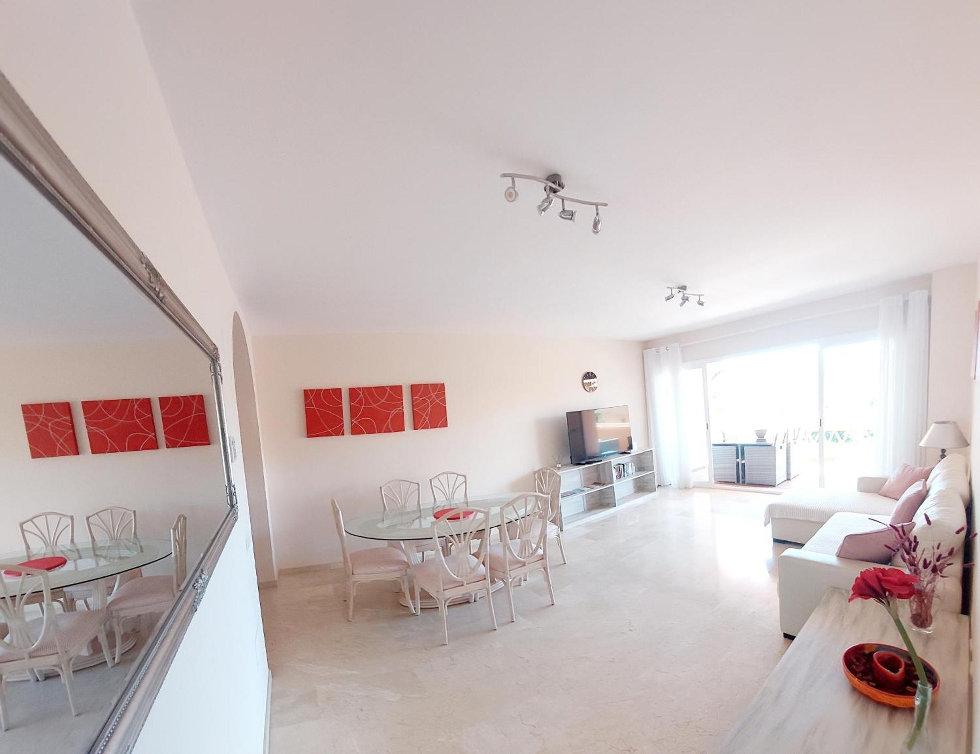 Luxurious 2 Bedroom 2 Bathroom Near * Málaga
