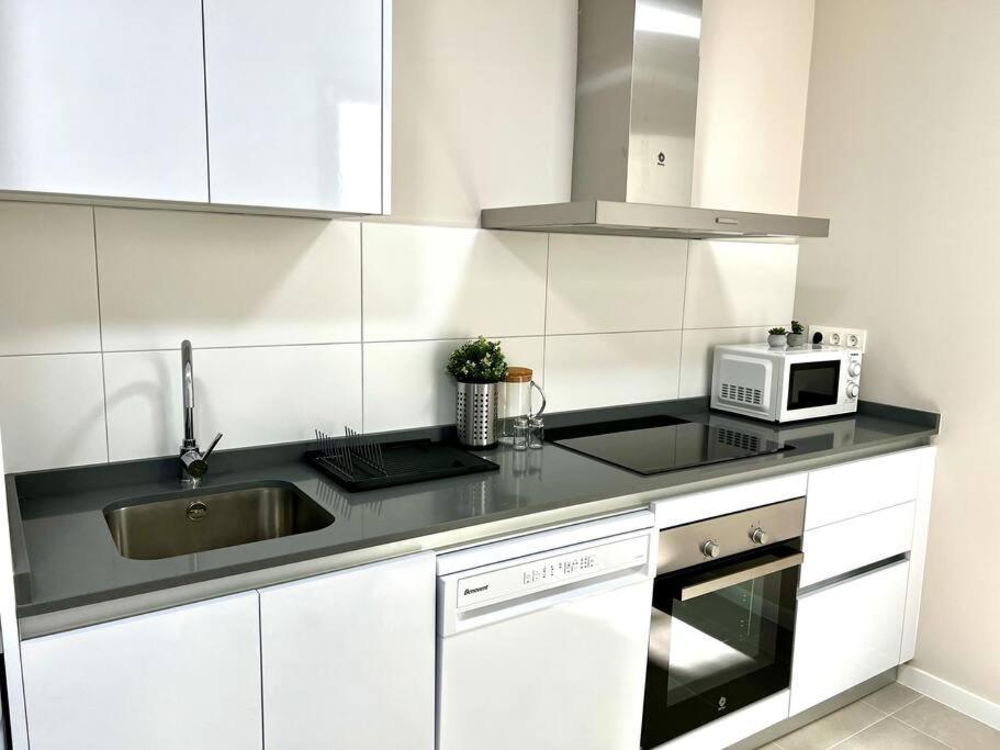 Appartement Teatinos Premium Nuevo Con Piscina